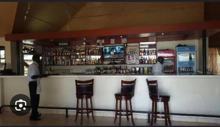 Golden Gates Hotel Thuthuriki Ngoại thất bức ảnh