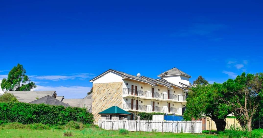 Golden Gates Hotel Thuthuriki Ngoại thất bức ảnh